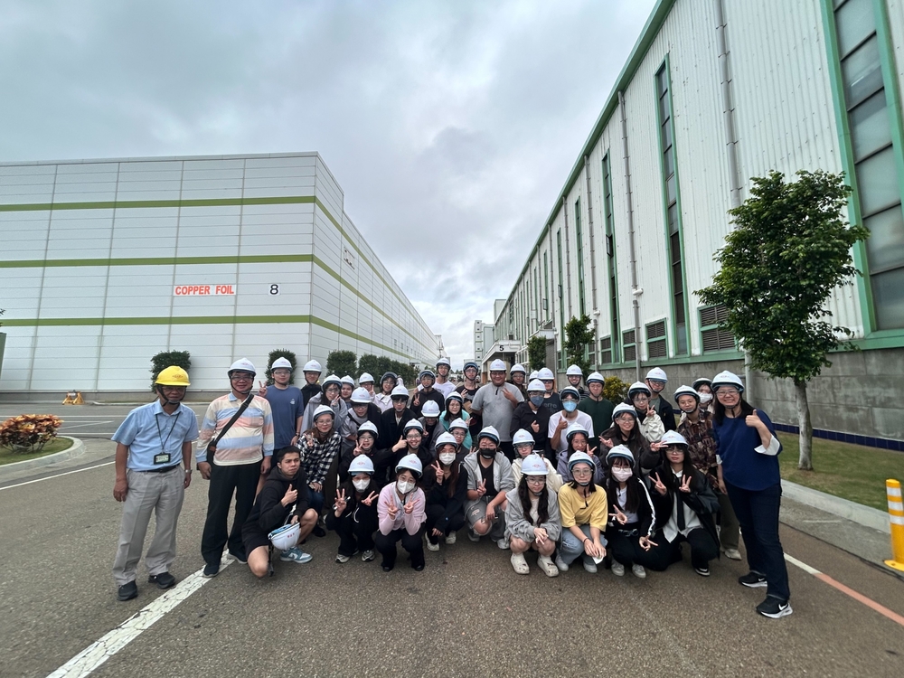 [114.10.21] 企業參訪：114-1「程序設計」課程－長春石化股份有限公司(苗栗一廠)圖片(另開新視窗)